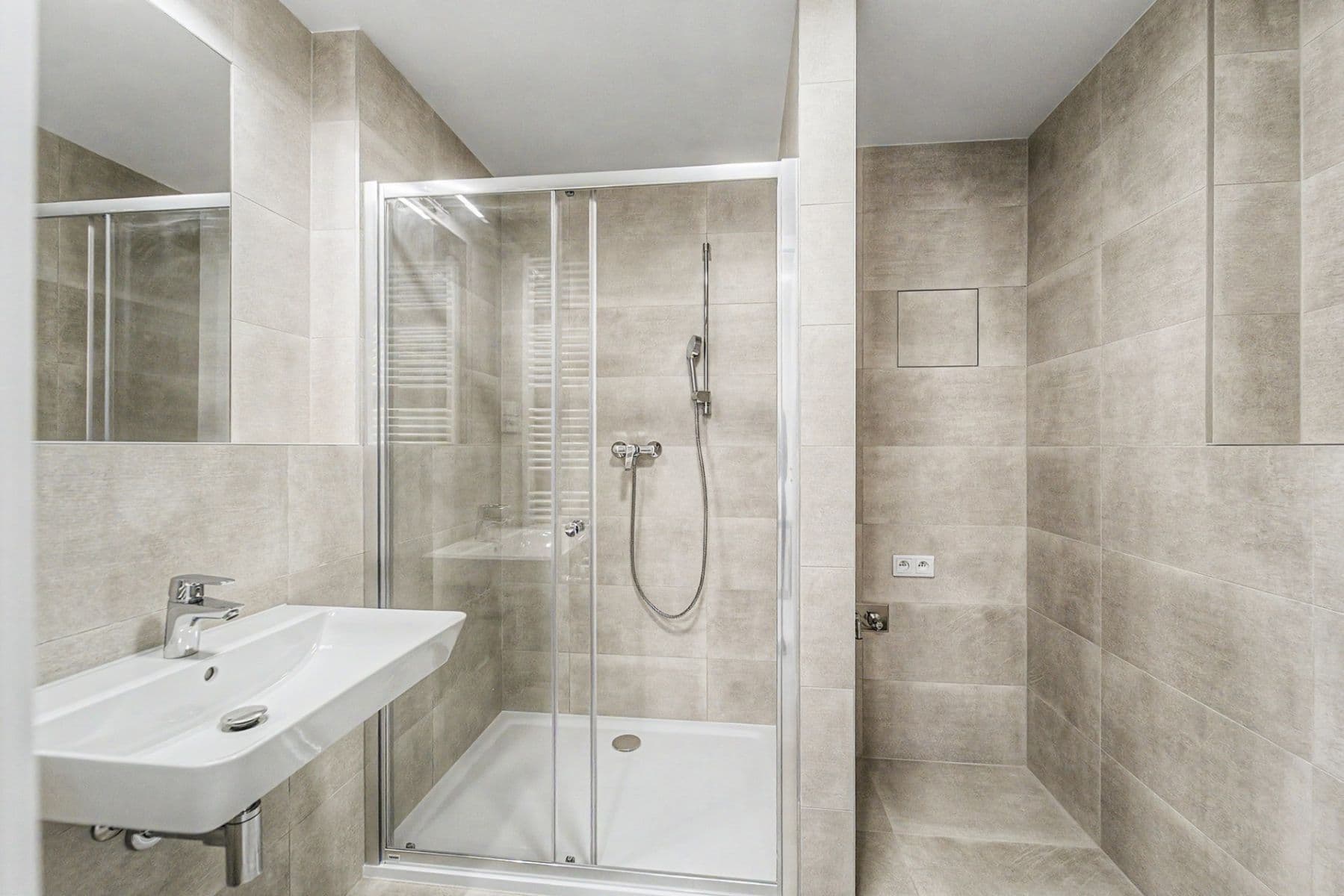 Pronájem bytu 2+kk 52 m², Hodkovická, Praha, Praha Pronájem bytu 2+kk 52 m², Hodkovická, Praha, Praha