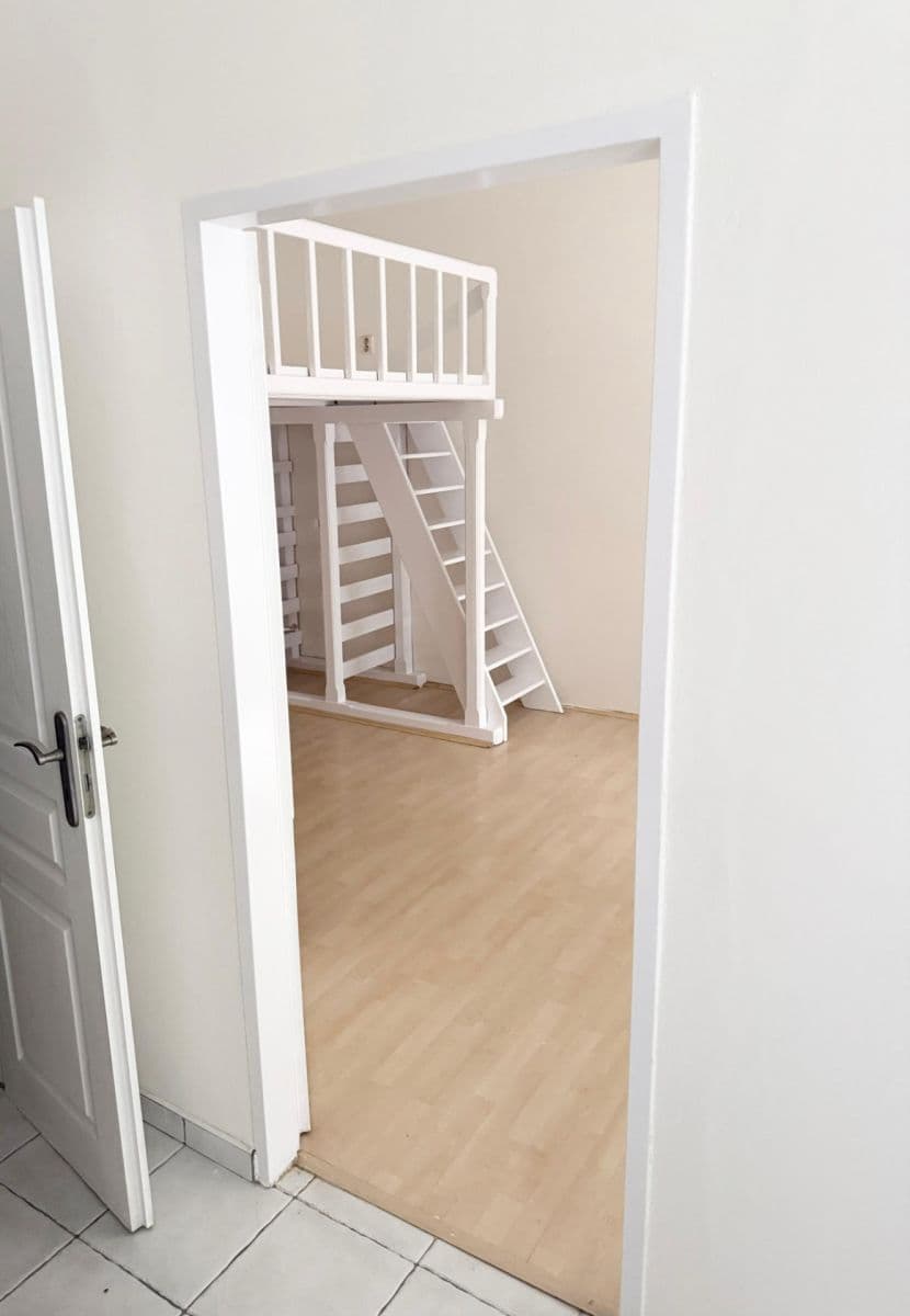 Pronájem bytu 2+1 70 m², Národní obrany, Praha, Praha Pronájem bytu 2+1 70 m², Národní obrany, Praha, Praha