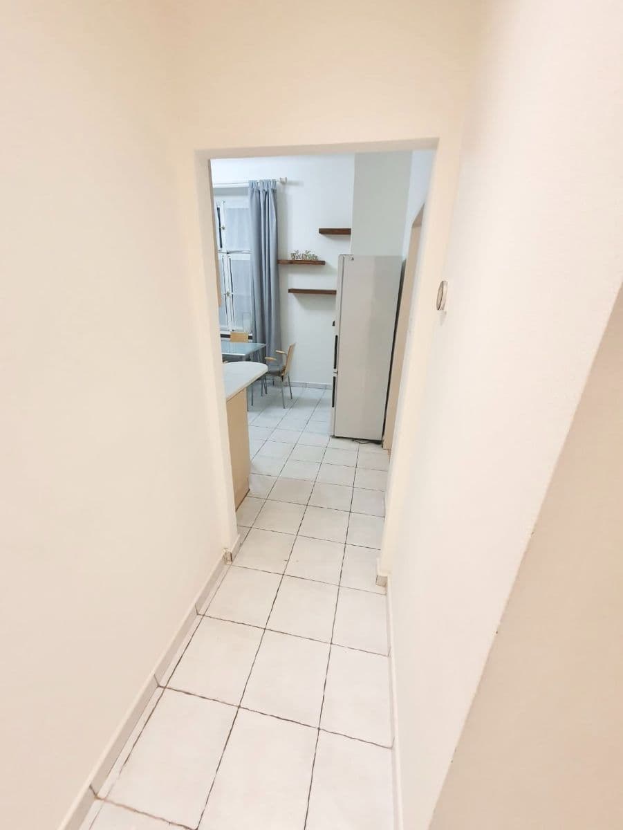 Pronájem bytu 2+1 60 m², Národní obrany, Praha, Praha Pronájem bytu 2+1 60 m², Národní obrany, Praha, Praha