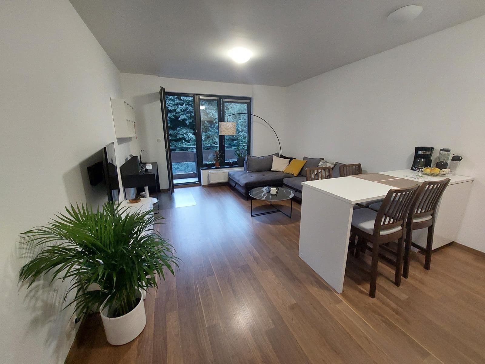 Pronájem bytu 2+kk 48 m², V Mezihoří, Praha, Praha Pronájem bytu 2+kk 48 m², V Mezihoří, Praha, Praha