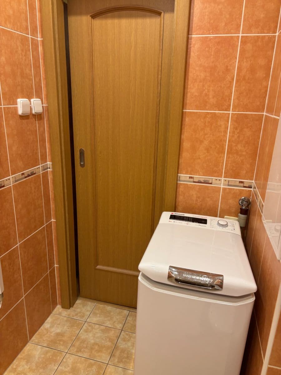 Pronájem bytu 2+1 56 m², Sídliště, Moravský Krumlov, Jihomoravský kraj Pronájem bytu 2+1 56 m², Sídliště, Moravský Krumlov, Jihomoravský kraj