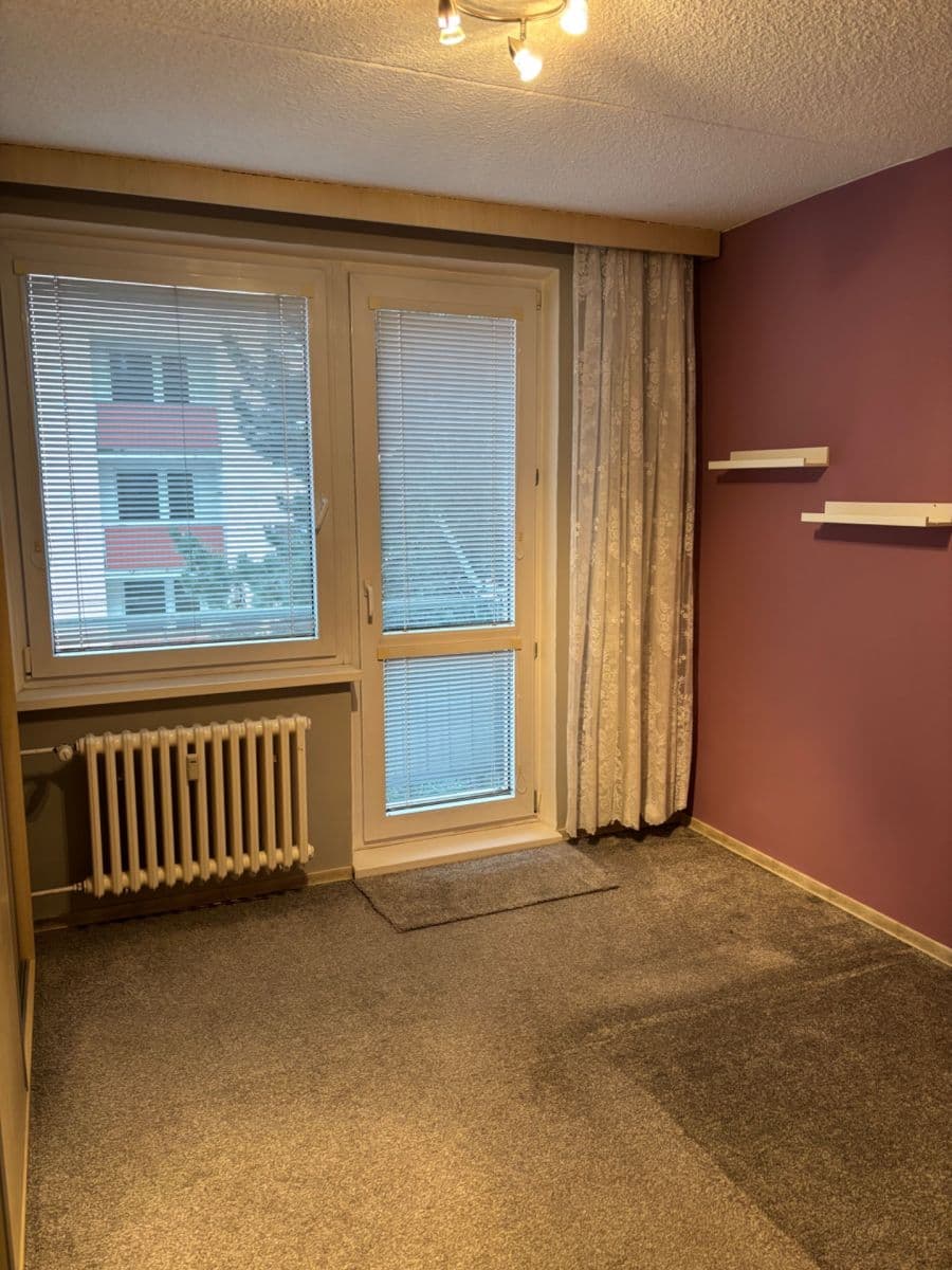 Pronájem bytu 2+1 56 m², Sídliště, Moravský Krumlov, Jihomoravský kraj Pronájem bytu 2+1 56 m², Sídliště, Moravský Krumlov, Jihomoravský kraj