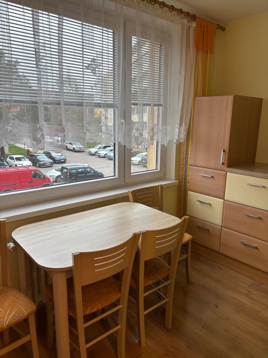 Pronájem bytu 2+1 56 m², Sídliště, Moravský Krumlov, Jihomoravský kraj Pronájem bytu 2+1 56 m², Sídliště, Moravský Krumlov, Jihomoravský kraj