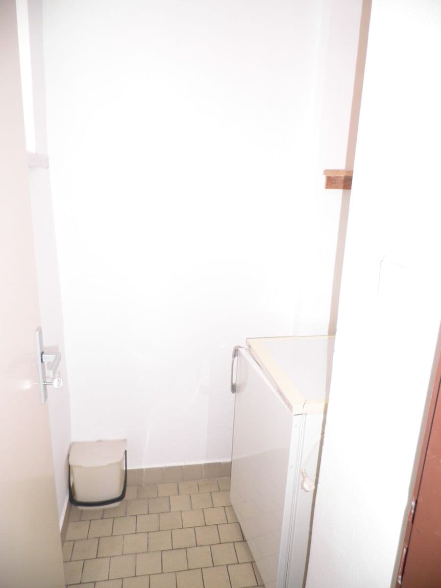 Pronájem bytu 1+kk 32 m², Erbenova, Písek, Jihočeský kraj Pronájem bytu 1+kk 32 m², Erbenova, Písek, Jihočeský kraj