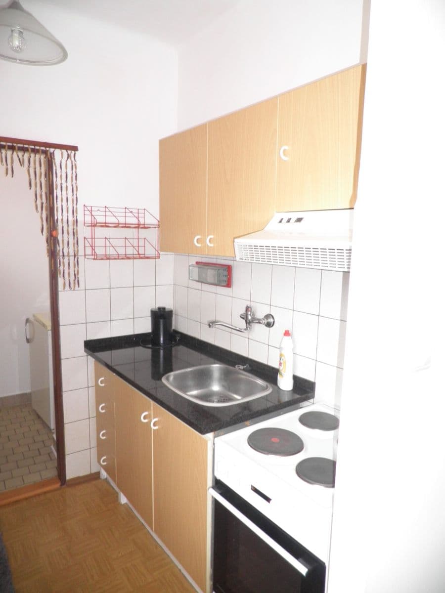 Pronájem bytu 1+kk 32 m², Erbenova, Písek, Jihočeský kraj Pronájem bytu 1+kk 32 m², Erbenova, Písek, Jihočeský kraj