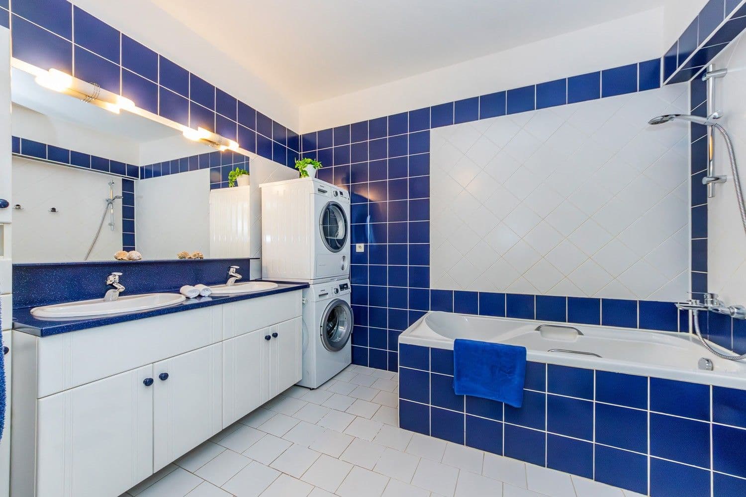 Prodej bytu 4+1 134 m², Renoirova, Praha, Praha Prodej bytu 4+1 134 m², Renoirova, Praha, Praha