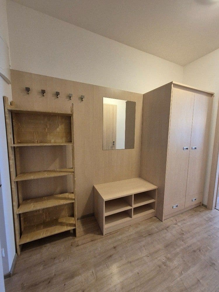 Pronájem bytu 1+kk 33 m², Freyova, Praha, Praha Pronájem bytu 1+kk 33 m², Freyova, Praha, Praha