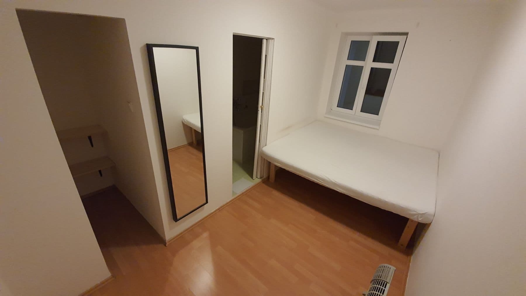 Pronájem bytu 3+1 70 m², Hošťálkova, Praha, Praha Pronájem bytu 3+1 70 m², Hošťálkova, Praha, Praha