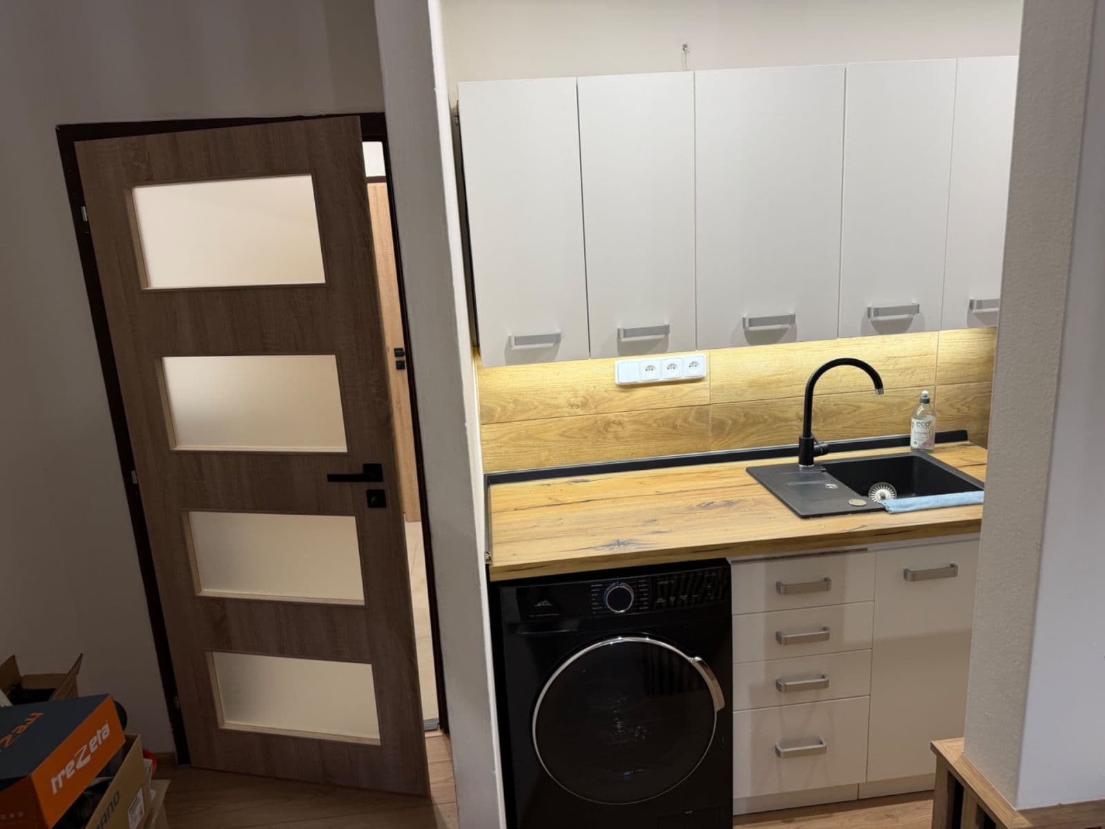 Prodej bytu 1+kk 27 m², Dolní Jasenka, Vsetín, Zlínský kraj Prodej bytu 1+kk 27 m², Dolní Jasenka, Vsetín, Zlínský kraj