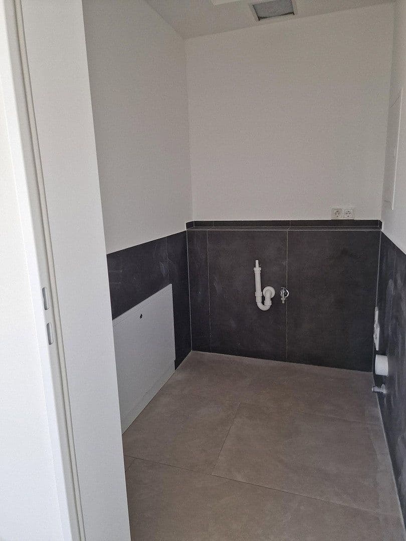 Pronájem bytu 3+1 98 m², Erna-Nestel-Strasse, Langerwehe, Severní Porýní-Vestfálsko Pronájem bytu 3+1 98 m², Erna-Nestel-Strasse, Langerwehe, Severní Porýní-Vestfálsko