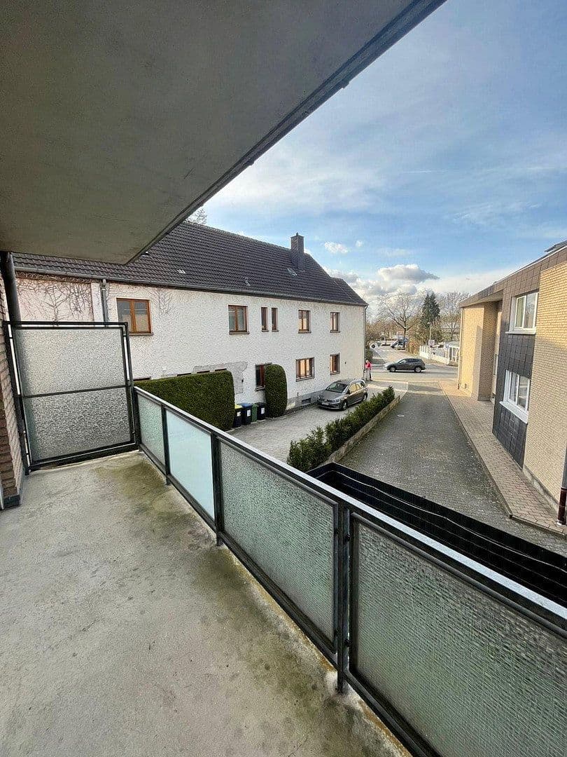 Pronájem bytu 3+1 63 m², Paderborn, Severní Porýní-Vestfálsko Pronájem bytu 3+1 63 m², Paderborn, Severní Porýní-Vestfálsko