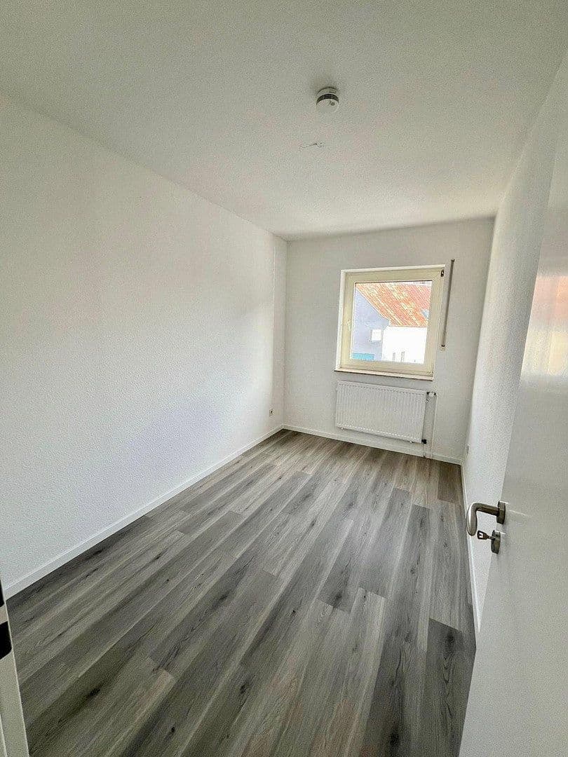 Pronájem bytu 3+1 63 m², Paderborn, Severní Porýní-Vestfálsko Pronájem bytu 3+1 63 m², Paderborn, Severní Porýní-Vestfálsko
