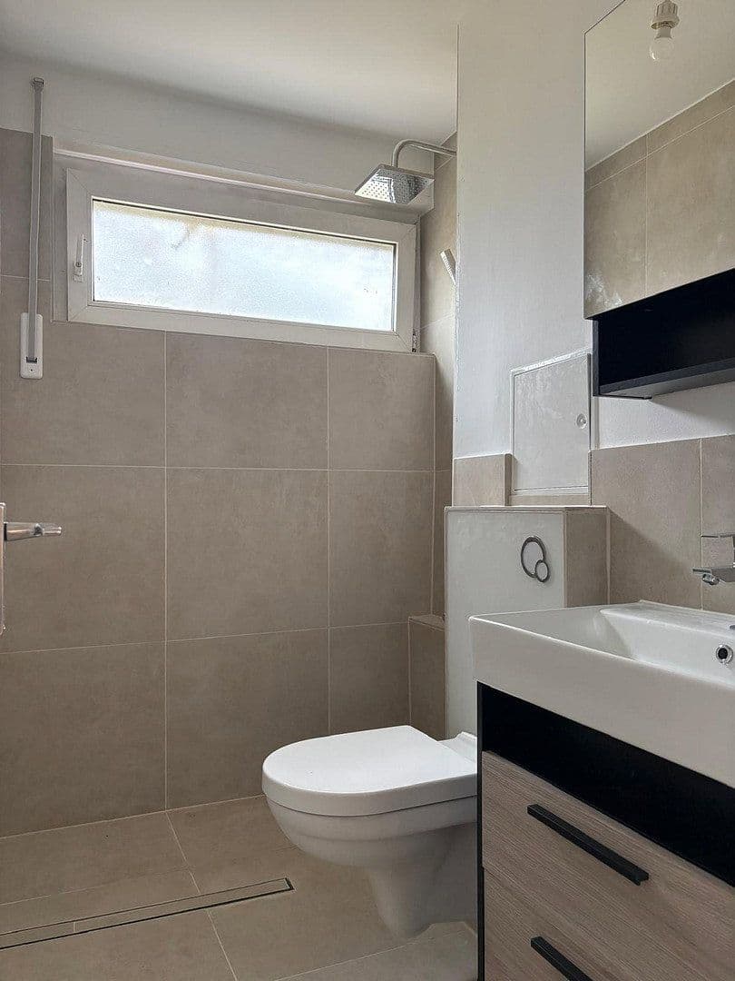 Pronájem bytu 3+1 79 m², Am Tiefen Born 12, Karben, Hessen Pronájem bytu 3+1 79 m², Am Tiefen Born 12, Karben, Hessen