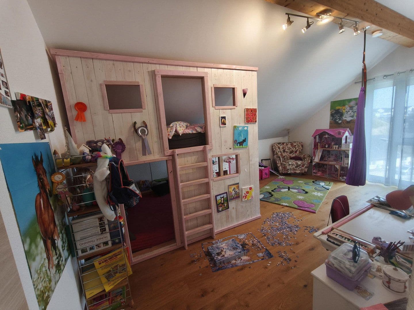 Prodej domu 197 m², pozemek 785 m², Albstadt, Bádensko-Württembersko Prodej domu 197 m², pozemek 785 m², Albstadt, Bádensko-Württembersko