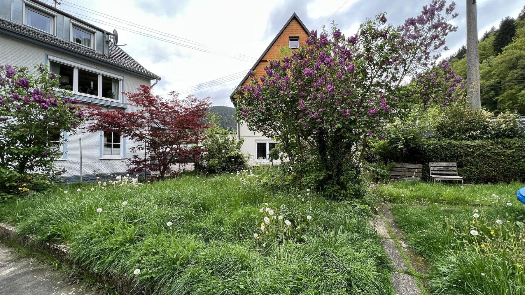 Pronájem bytu 3+1 100 m², Hauptstraße, Bad Wildbad, Bádensko-Württembersko Pronájem bytu 3+1 100 m², Hauptstraße, Bad Wildbad, Bádensko-Württembersko