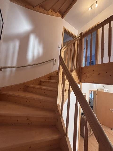 Prodej domu 140 m², pozemek 365 m², Höhenkirchen-Siegertsbrunn, Bavorsko Prodej domu 140 m², pozemek 365 m², Höhenkirchen-Siegertsbrunn, Bavorsko