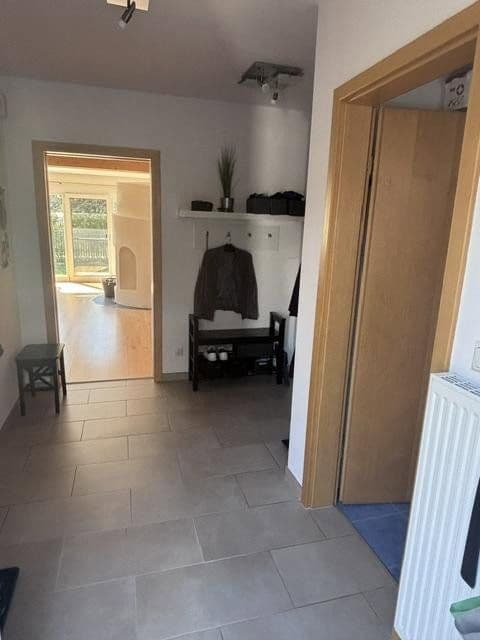 Prodej domu 140 m², pozemek 365 m², Höhenkirchen-Siegertsbrunn, Bavorsko Prodej domu 140 m², pozemek 365 m², Höhenkirchen-Siegertsbrunn, Bavorsko