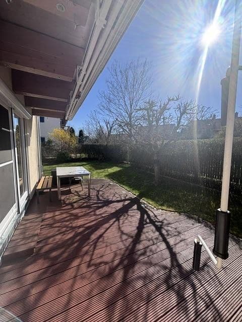 Prodej domu 140 m², pozemek 365 m², Höhenkirchen-Siegertsbrunn, Bavorsko Prodej domu 140 m², pozemek 365 m², Höhenkirchen-Siegertsbrunn, Bavorsko