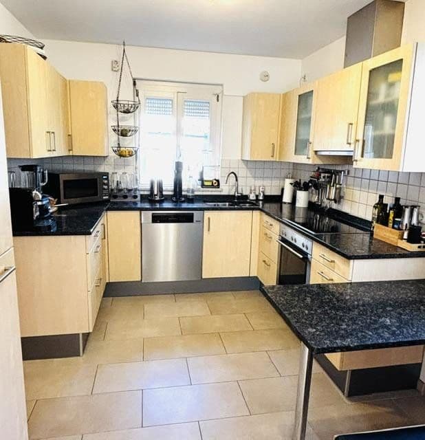 Prodej domu 140 m², pozemek 365 m², Höhenkirchen-Siegertsbrunn, Bavorsko Prodej domu 140 m², pozemek 365 m², Höhenkirchen-Siegertsbrunn, Bavorsko