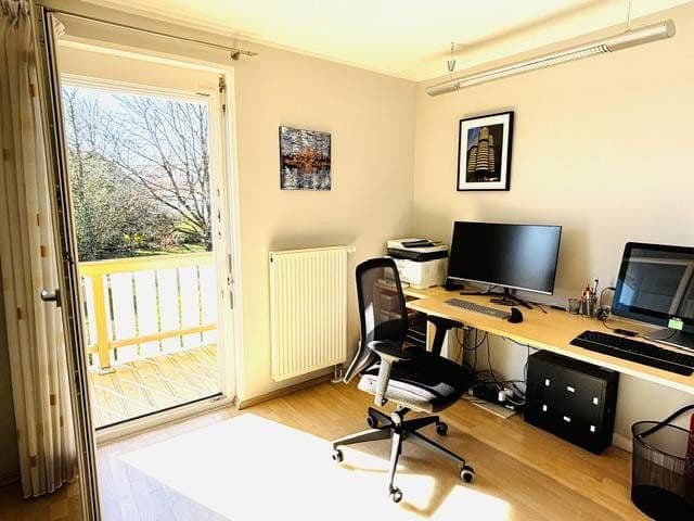 Prodej domu 140 m², pozemek 365 m², Höhenkirchen-Siegertsbrunn, Bavorsko Prodej domu 140 m², pozemek 365 m², Höhenkirchen-Siegertsbrunn, Bavorsko