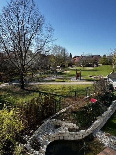 Prodej domu 140 m², pozemek 365 m², Höhenkirchen-Siegertsbrunn, Bavorsko Prodej domu 140 m², pozemek 365 m², Höhenkirchen-Siegertsbrunn, Bavorsko