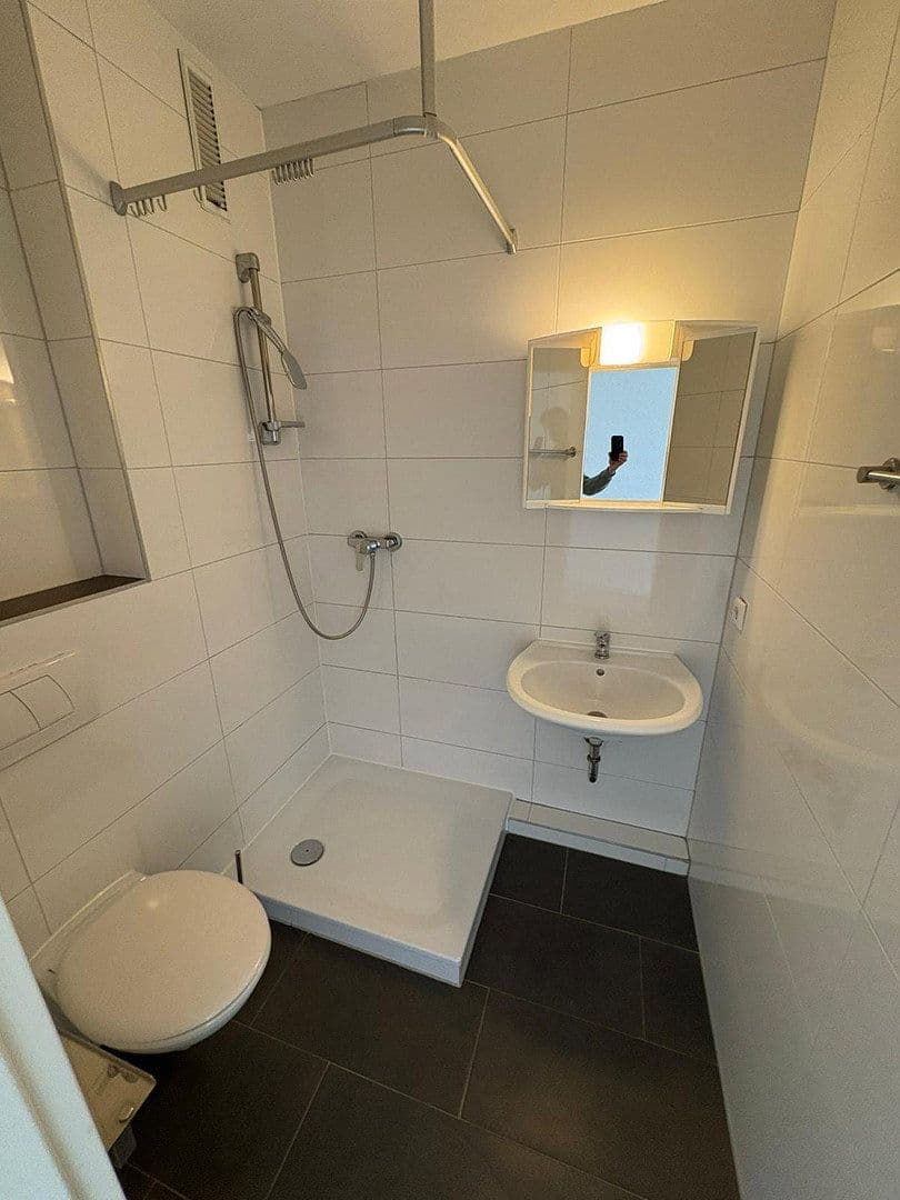 Pronájem bytu 1+1 26 m², Steinheimer Straße 219, Horn-Bad Meinberg, Severní Porýní-Vestfálsko Pronájem bytu 1+1 26 m², Steinheimer Straße 219, Horn-Bad Meinberg, Severní Porýní-Vestfálsko