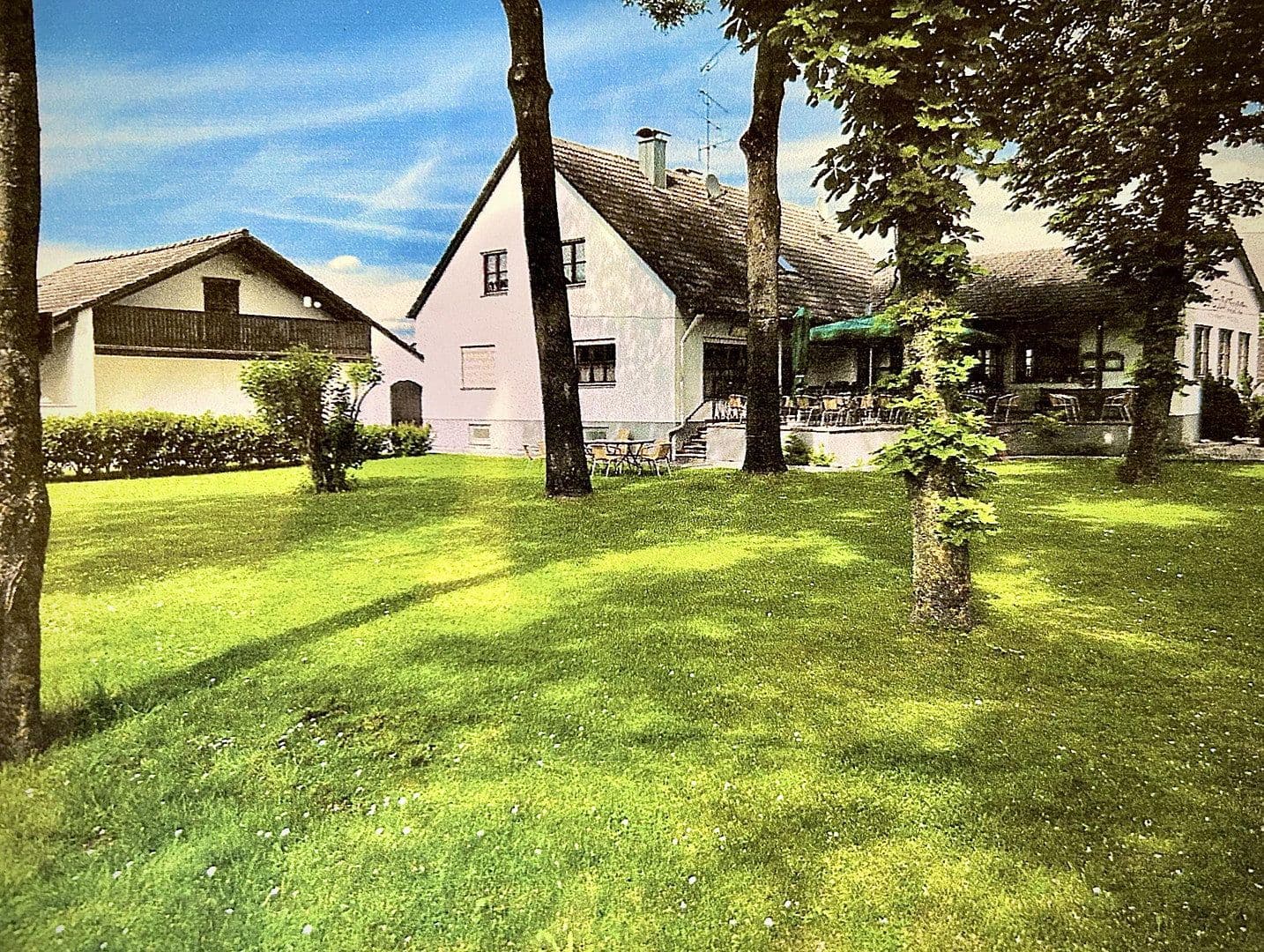 Prodej domu 276 m², pozemek 8.651 m², Ilmklause 1, Münchsmünster, Bavorsko Prodej domu 276 m², pozemek 8.651 m², Ilmklause 1, Münchsmünster, Bavorsko