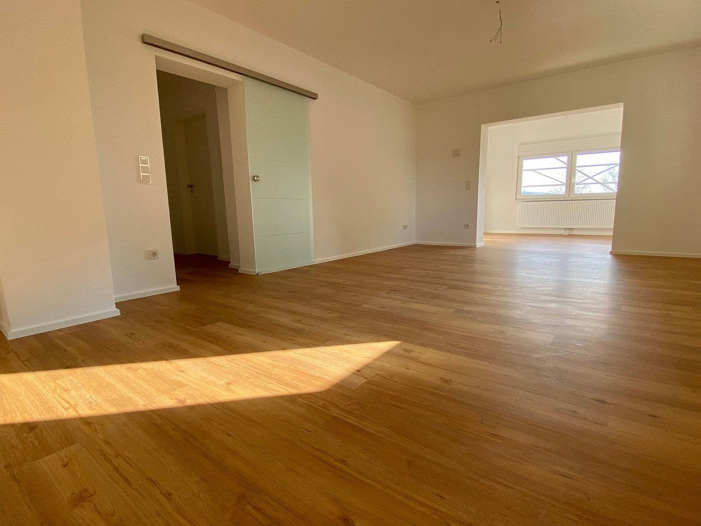 Pronájem bytu 4+1 105 m², Püttlingen, Země Sársko Pronájem bytu 4+1 105 m², Püttlingen, Země Sársko