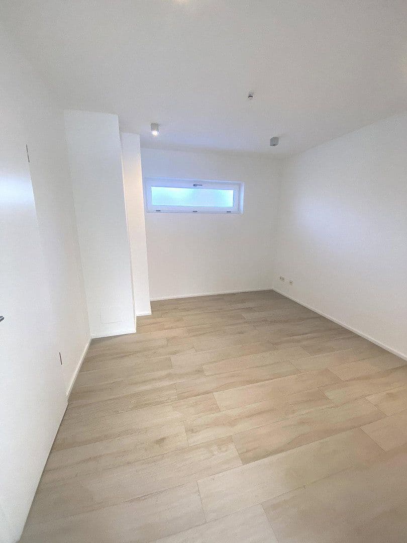 Prodej bytu 3+1 88 m², Haar, Bavorsko Prodej bytu 3+1 88 m², Haar, Bavorsko