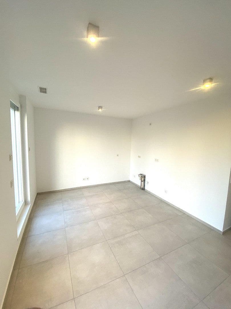 Prodej bytu 3+1 88 m², Haar, Bavorsko Prodej bytu 3+1 88 m², Haar, Bavorsko