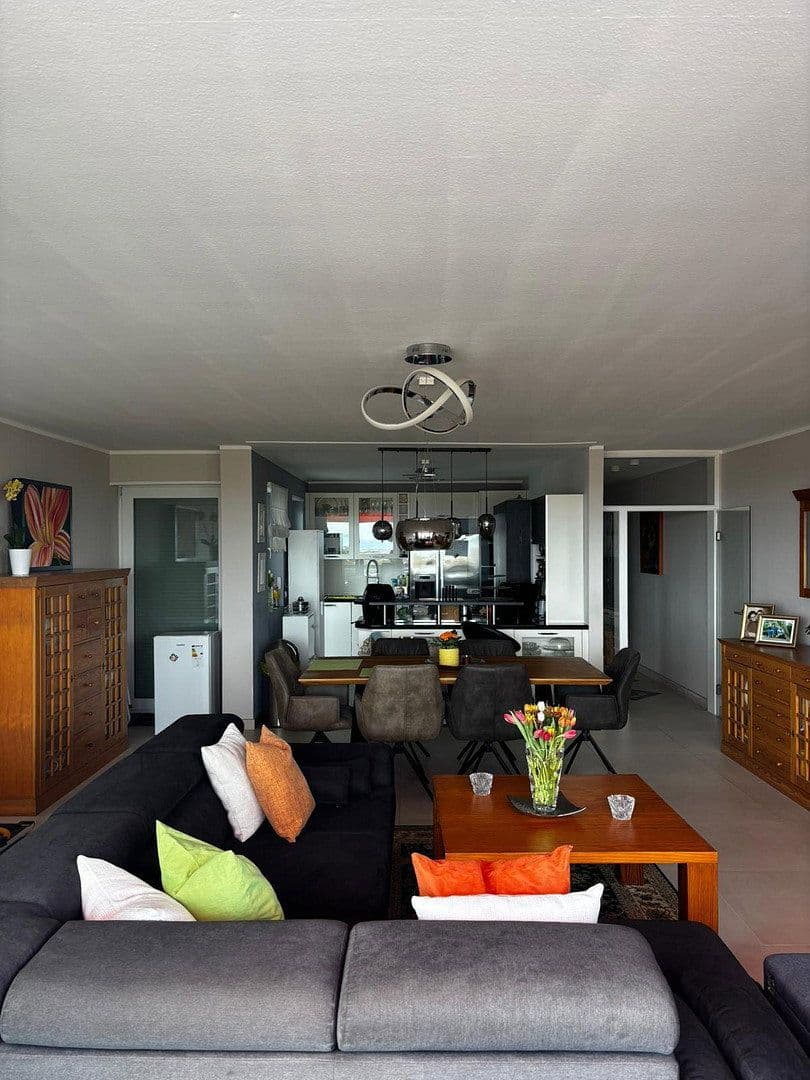 Prodej bytu 4+1 128 m², Bad Dürkheim, Porýní-Falc Prodej bytu 4+1 128 m², Bad Dürkheim, Porýní-Falc