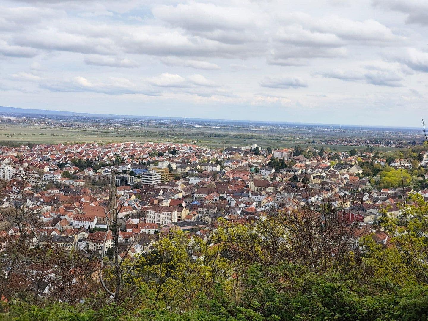 Prodej bytu 4+1 128 m², Bad Dürkheim, Porýní-Falc Prodej bytu 4+1 128 m², Bad Dürkheim, Porýní-Falc