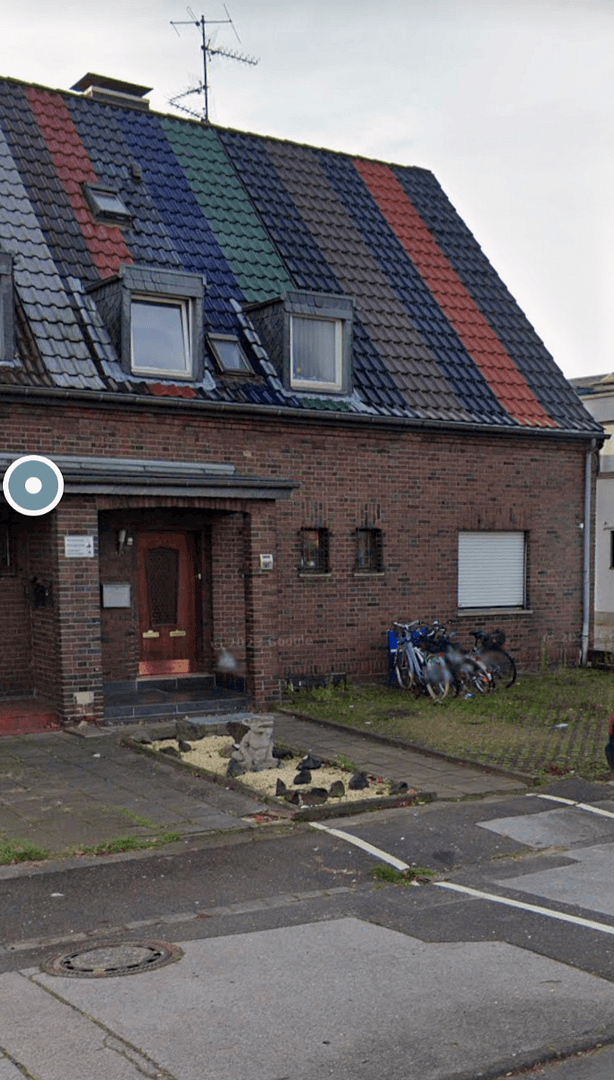 Prodej domu 220 m², pozemek 321 m², Kölner Straße 185, Frechen, Severní Porýní-Vestfálsko Prodej domu 220 m², pozemek 321 m², Kölner Straße 185, Frechen, Severní Porýní-Vestfálsko