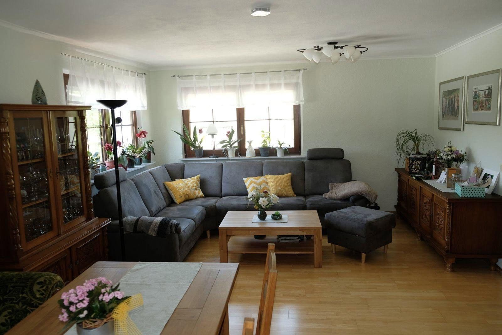 Prodej domu 242 m², pozemek 3.066 m², Claußnitz, Sasko Prodej domu 242 m², pozemek 3.066 m², Claußnitz, Sasko