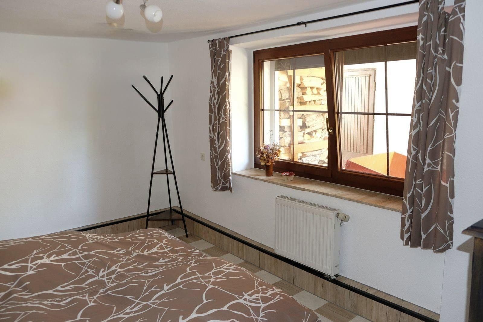 Prodej domu 242 m², pozemek 3.066 m², Claußnitz, Sasko Prodej domu 242 m², pozemek 3.066 m², Claußnitz, Sasko