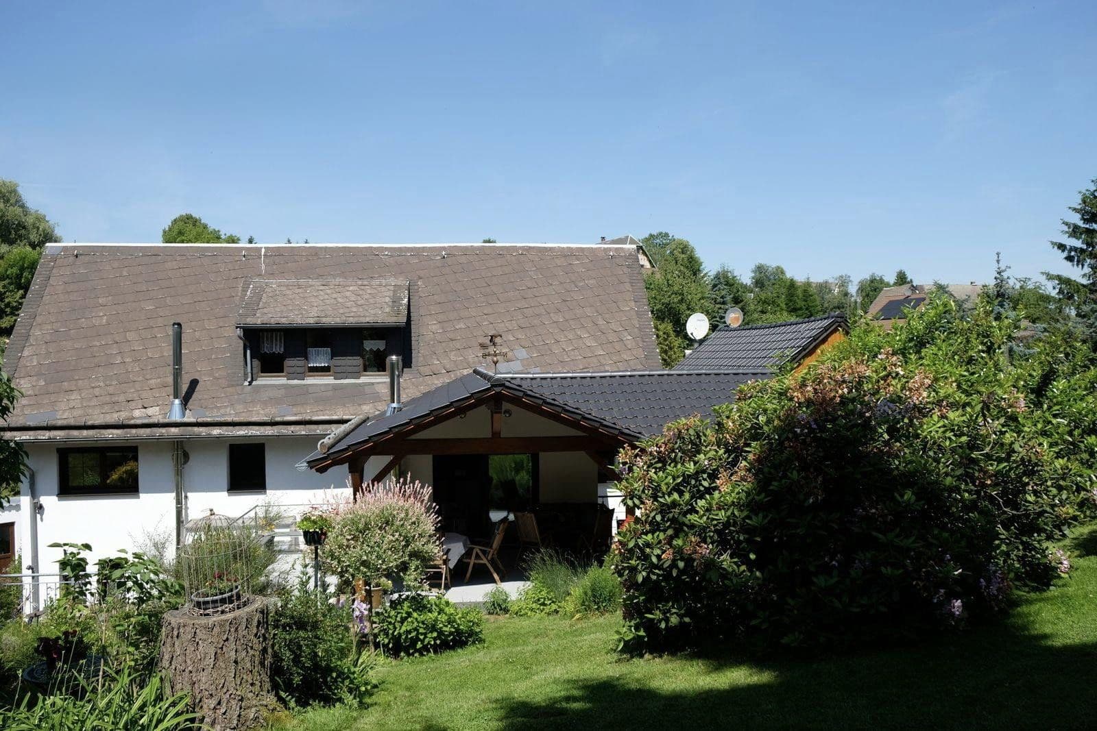 Prodej domu 242 m², pozemek 3.066 m², Claußnitz, Sasko Prodej domu 242 m², pozemek 3.066 m², Claußnitz, Sasko