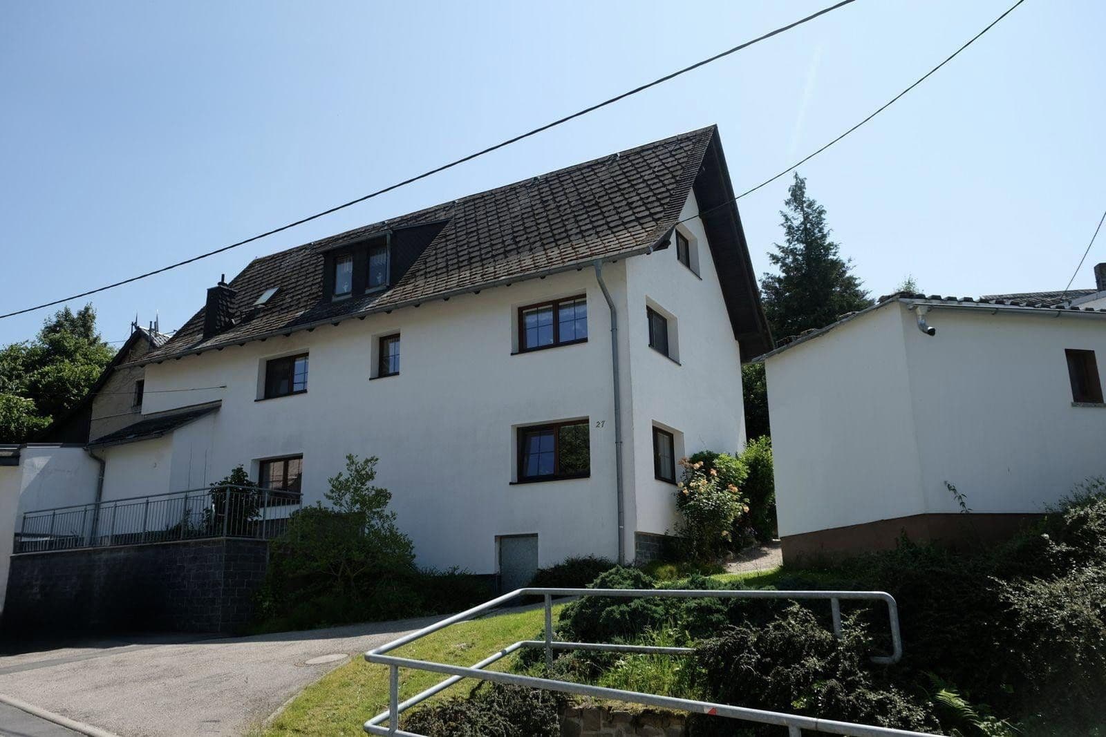 Prodej domu 242 m², pozemek 3.066 m², Claußnitz, Sasko Prodej domu 242 m², pozemek 3.066 m², Claußnitz, Sasko
