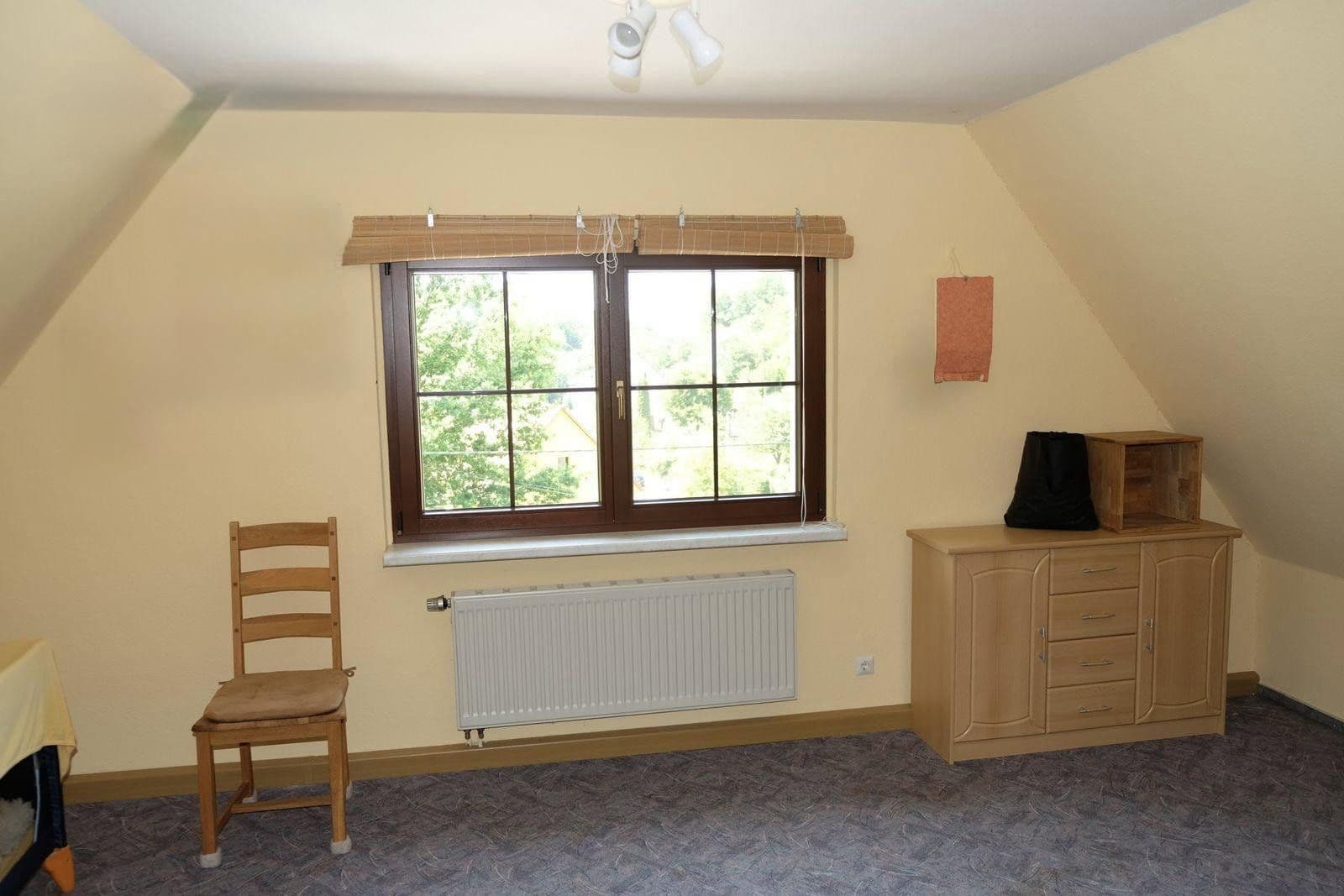 Prodej domu 242 m², pozemek 3.066 m², Claußnitz, Sasko Prodej domu 242 m², pozemek 3.066 m², Claußnitz, Sasko