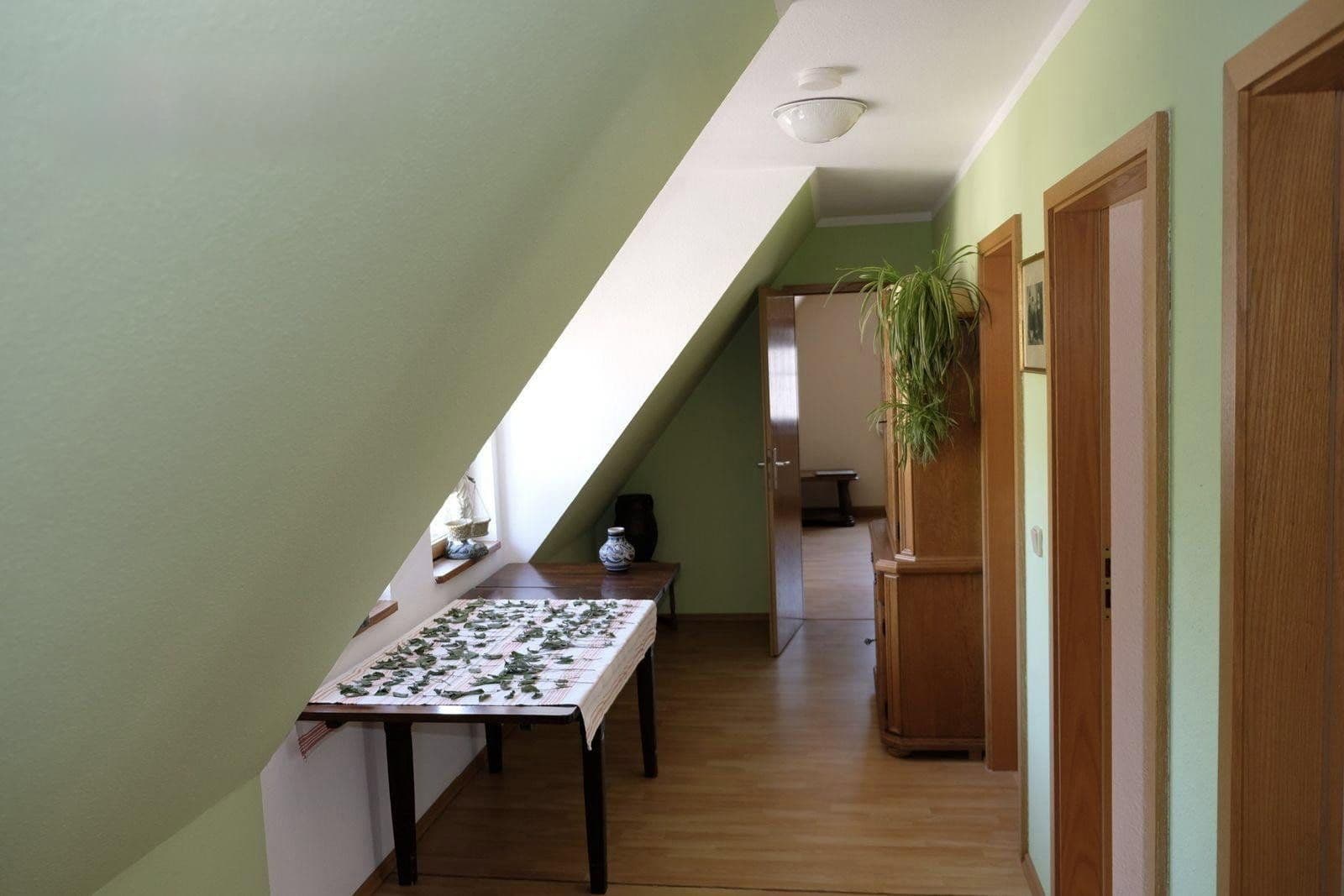 Prodej domu 242 m², pozemek 3.066 m², Claußnitz, Sasko Prodej domu 242 m², pozemek 3.066 m², Claußnitz, Sasko