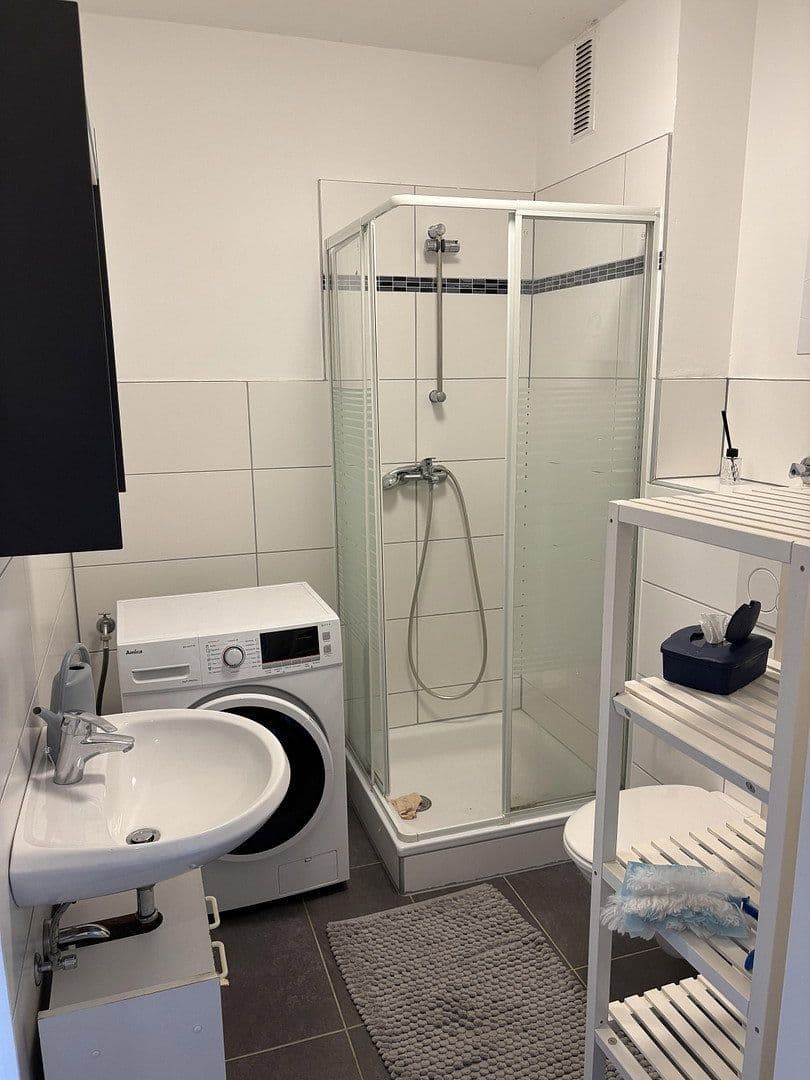 Pronájem bytu 1+kk 40 m², Irispfad 11, Bochum, Severní Porýní-Vestfálsko Pronájem bytu 1+kk 40 m², Irispfad 11, Bochum, Severní Porýní-Vestfálsko