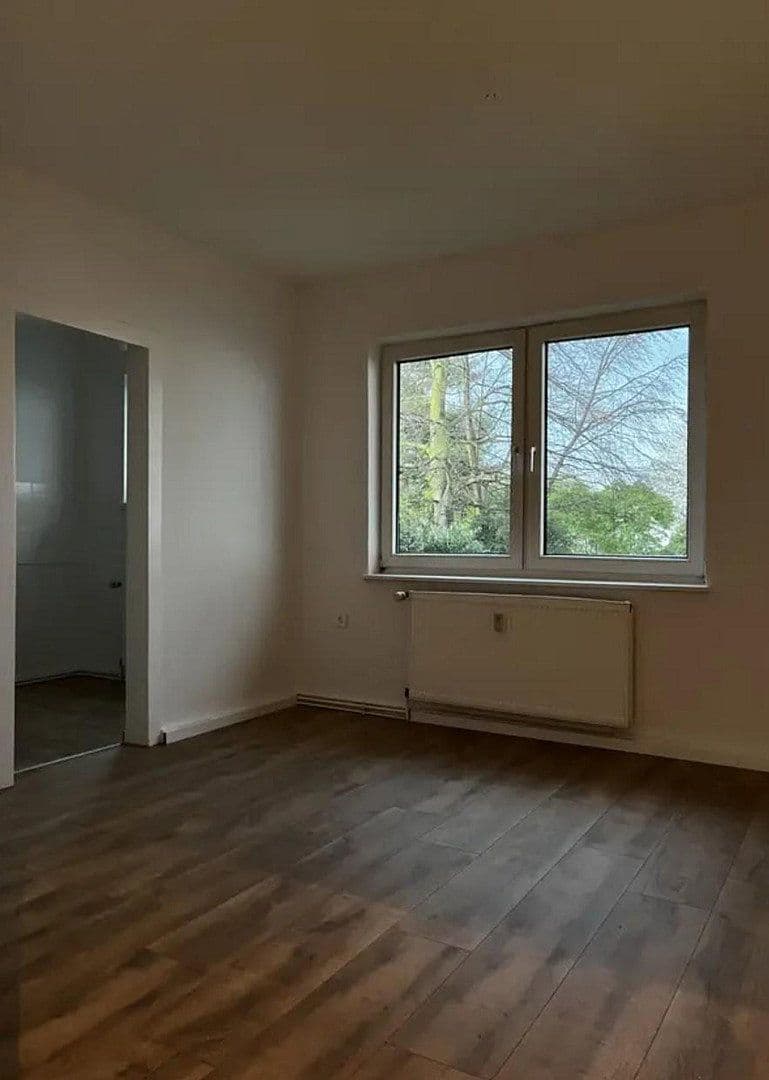 Pronájem bytu 2+1 44 m², Arnoldstraße 45, Mülheim an der Ruhr, Severní Porýní-Vestfálsko Pronájem bytu 2+1 44 m², Arnoldstraße 45, Mülheim an der Ruhr, Severní Porýní-Vestfálsko
