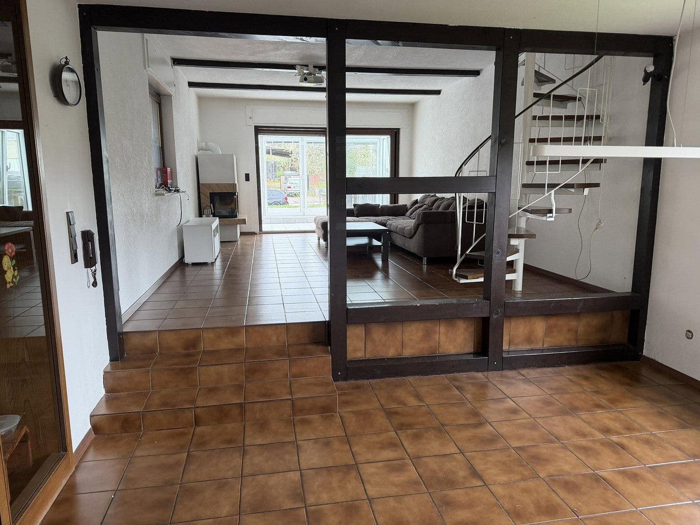 Prodej domu 160 m², pozemek 263 m², Bergstr. 4a, Pfinztal, Bádensko-Württembersko Prodej domu 160 m², pozemek 263 m², Bergstr. 4a, Pfinztal, Bádensko-Württembersko