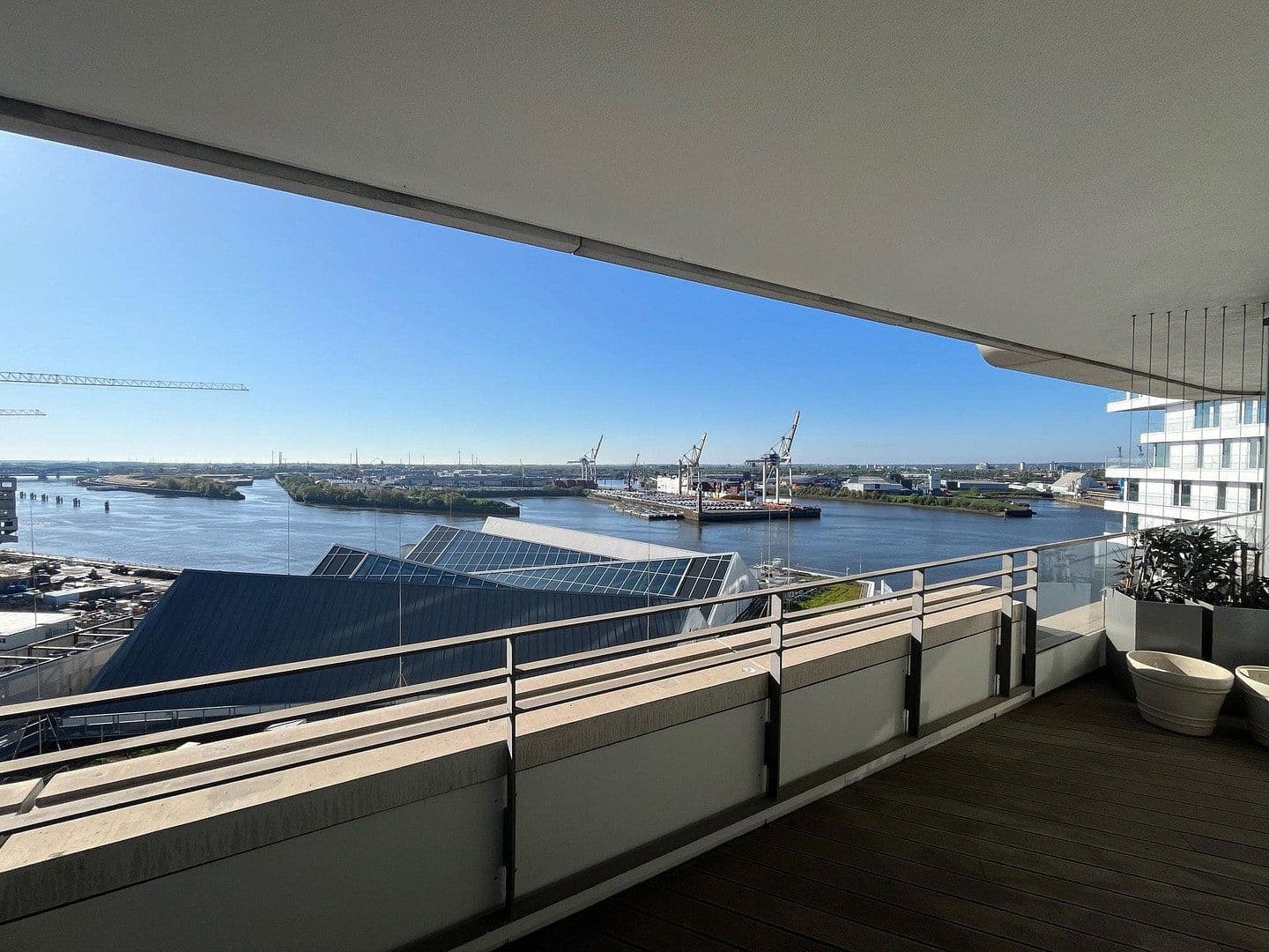 Prodej bytu 2+1 95 m², Am Strandkai 3, Hamburg, Hamburg Prodej bytu 2+1 95 m², Am Strandkai 3, Hamburg, Hamburg