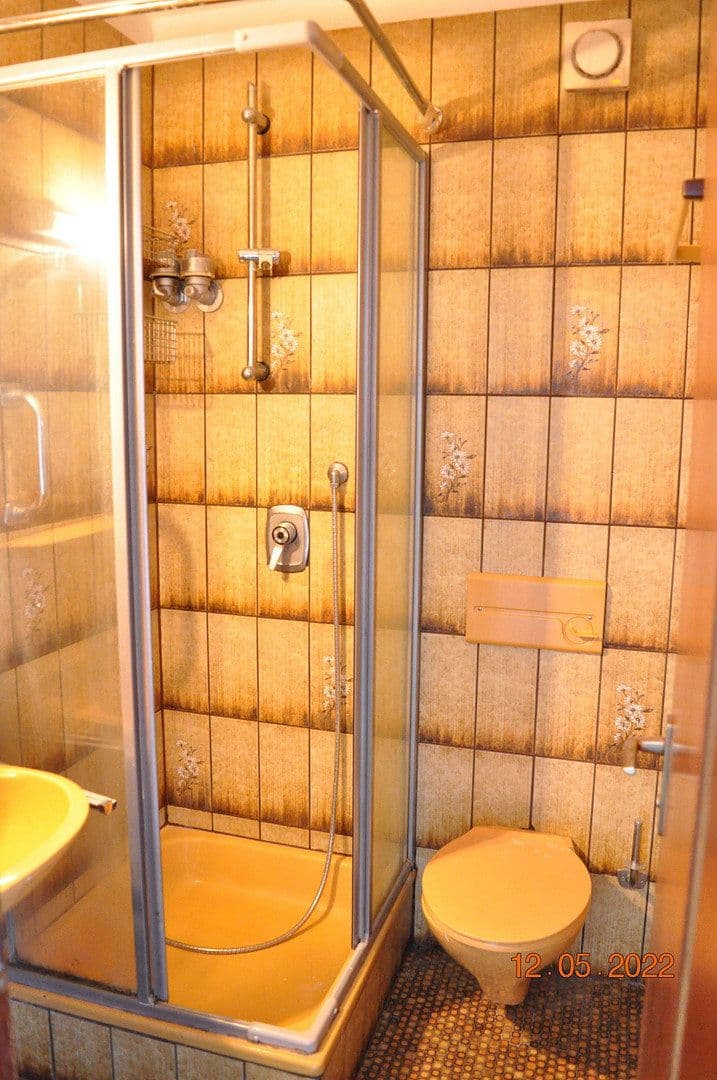 Prodej domu 653 m², pozemek 1.470 m², Bad Liebenzell, Bádensko-Württembersko Prodej domu 653 m², pozemek 1.470 m², Bad Liebenzell, Bádensko-Württembersko