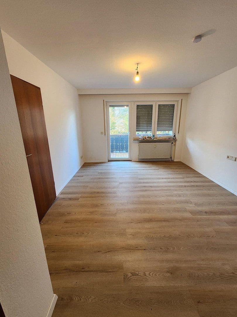 Prodej domu 653 m², pozemek 1.470 m², Bad Liebenzell, Bádensko-Württembersko Prodej domu 653 m², pozemek 1.470 m², Bad Liebenzell, Bádensko-Württembersko