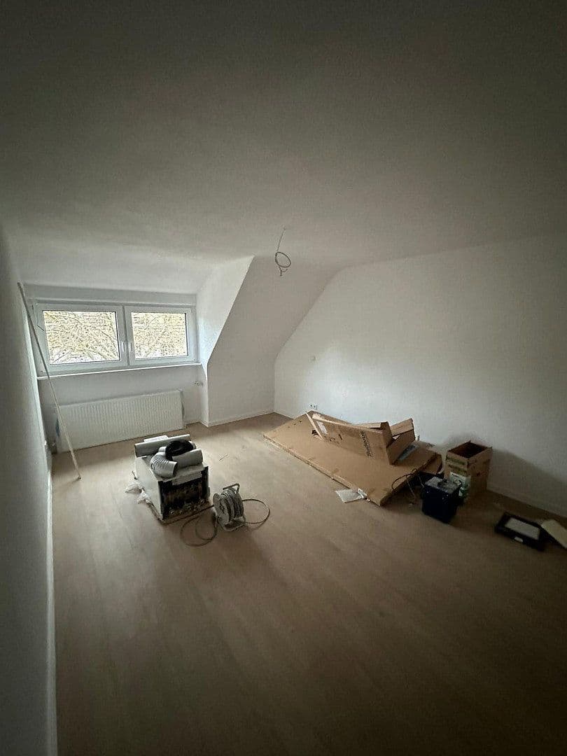 Pronájem bytu 3+1 63 m², Spreuergasse 37, Stuttgart, Bádensko-Württembersko Pronájem bytu 3+1 63 m², Spreuergasse 37, Stuttgart, Bádensko-Württembersko