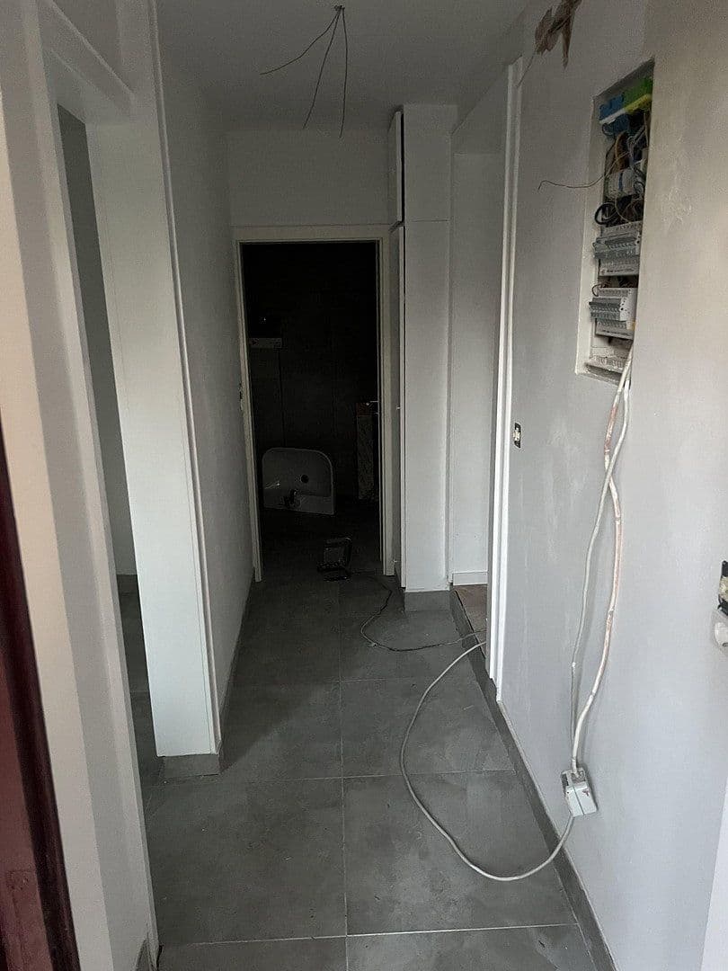 Pronájem bytu 2+1 60 m², Schulenburger Landstr 55, Hannover, Dolní Sasko Pronájem bytu 2+1 60 m², Schulenburger Landstr 55, Hannover, Dolní Sasko