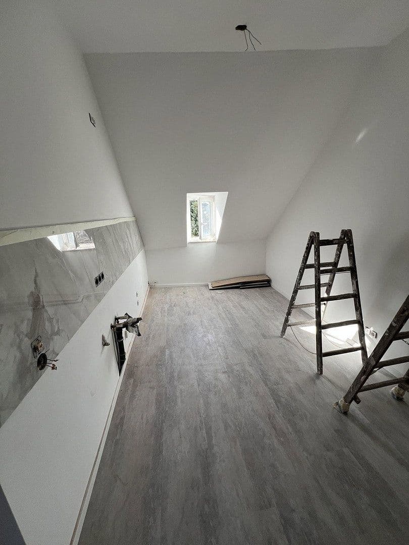 Pronájem bytu 2+1 60 m², Schulenburger Landstr 55, Hannover, Dolní Sasko Pronájem bytu 2+1 60 m², Schulenburger Landstr 55, Hannover, Dolní Sasko