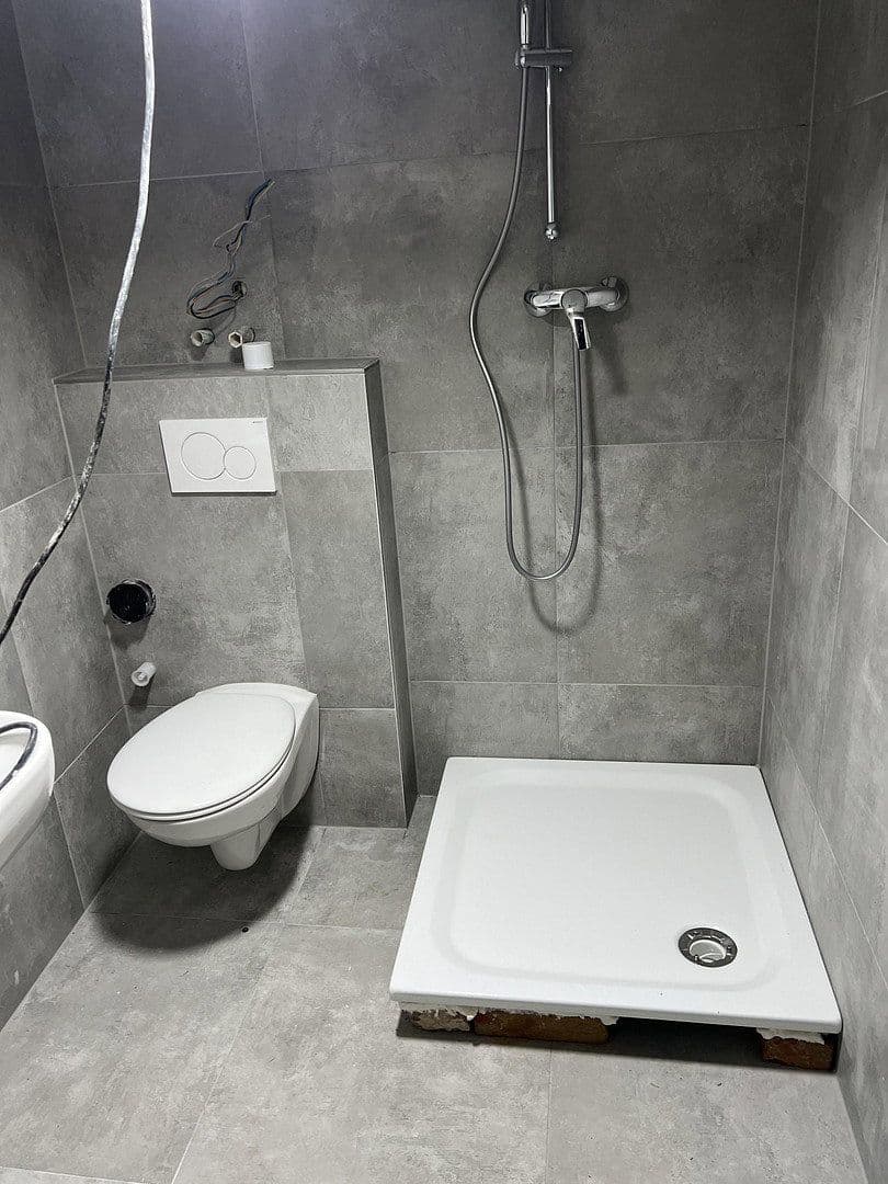 Pronájem bytu 2+1 60 m², Schulenburger Landstr 55, Hannover, Dolní Sasko Pronájem bytu 2+1 60 m², Schulenburger Landstr 55, Hannover, Dolní Sasko