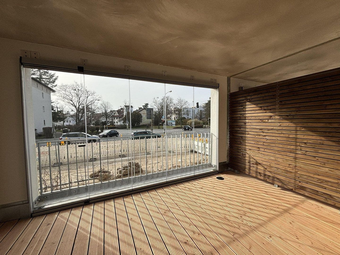 Pronájem bytu 4+1 93 m², Donnersbergring 4, Darmstadt, Hessen Pronájem bytu 4+1 93 m², Donnersbergring 4, Darmstadt, Hessen